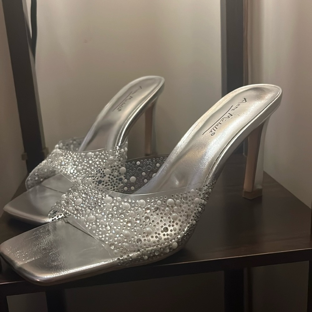 8.5 party heels worn once, thin heel, sparkle
